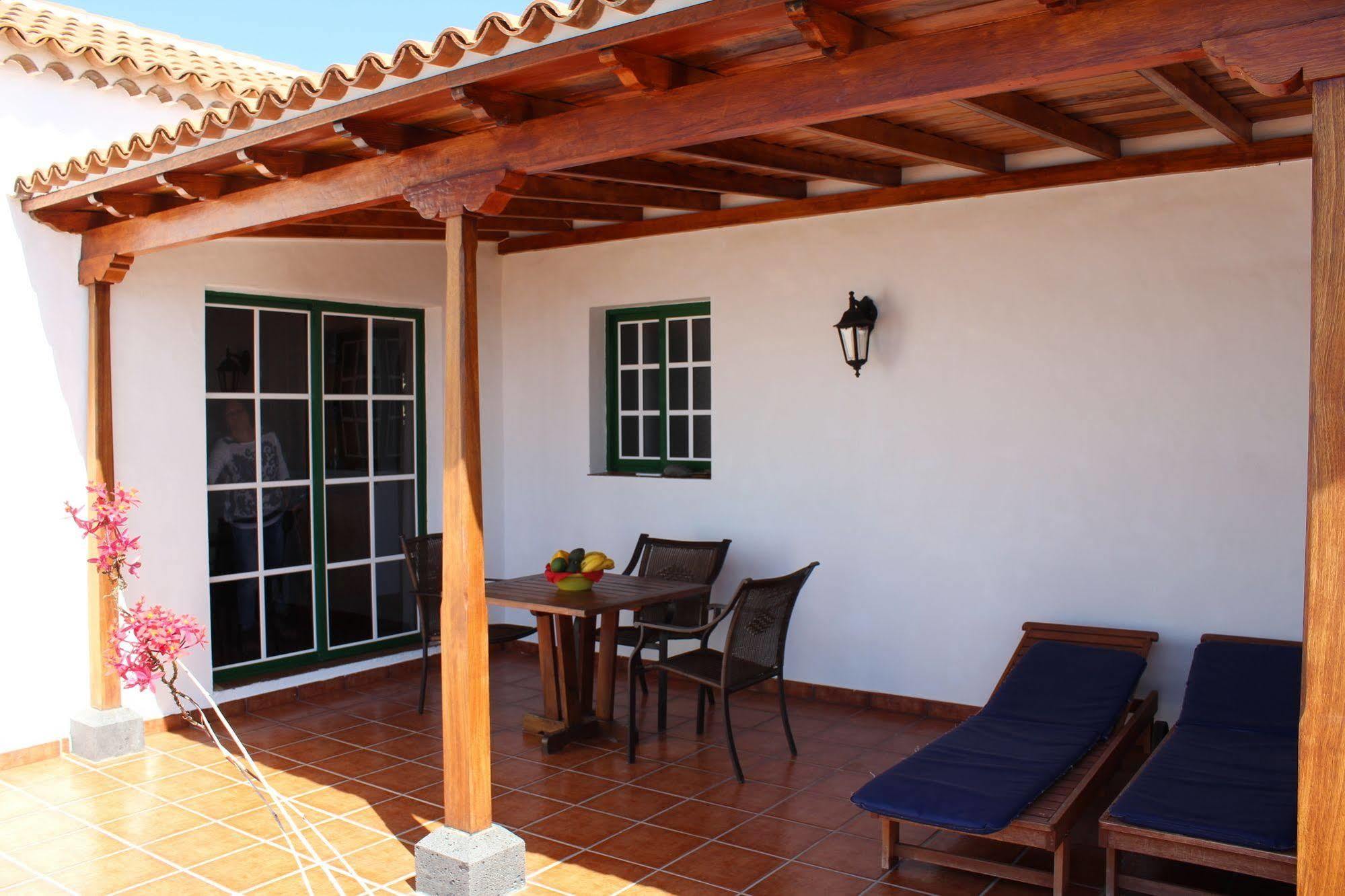 Casa La Majada (Adults Only) Guest House Los Llanos De Aridane Eksteriør bilde